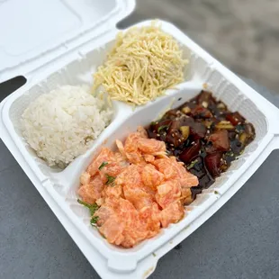 5. Poke Plate: Spicy Salmon, Furikake Ahi (ig @fanaticdiner)