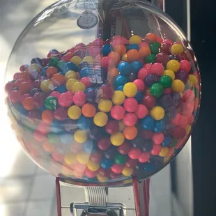 Gumball machine