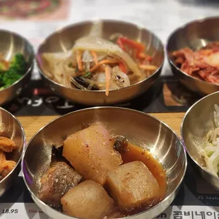 Panchan (Intro dishes)