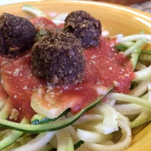 Basta Pasta Con Polpettine