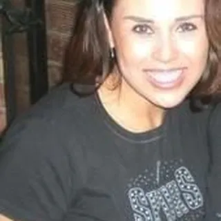 Gina C.