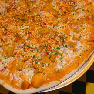 Bodega (Buffalo Chicken Pizza)
