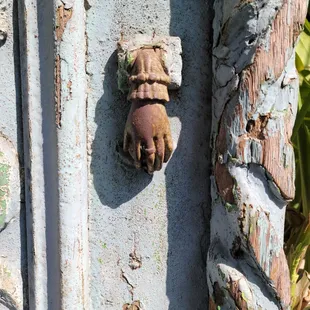 The details on this rustic/antique door