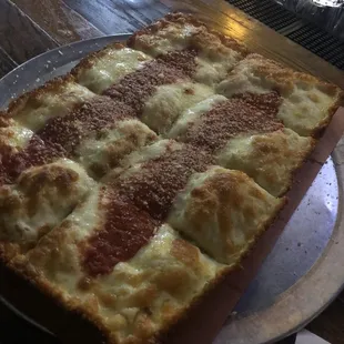 Bomb Cheese Pizza