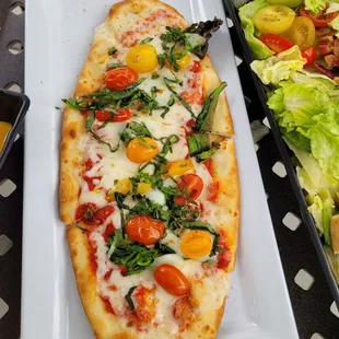 Margherita flat bread