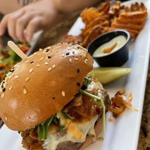 Grass Fed Angus Burger