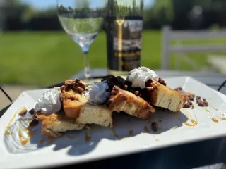 Fountain Creek Winery & Eatery