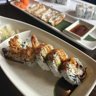 Crispy Shrimp Tempura Roll Lunch