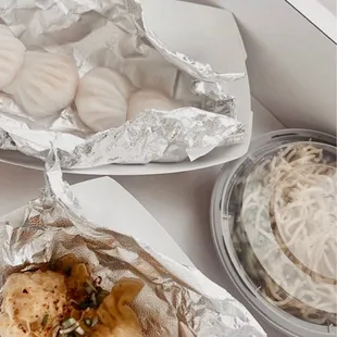 Shrimp Wonton w/ Chili Oil (4) Har Gow (4) Garlic Noodle