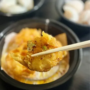 Shrimp Wonton w/ Chili Oil (4)