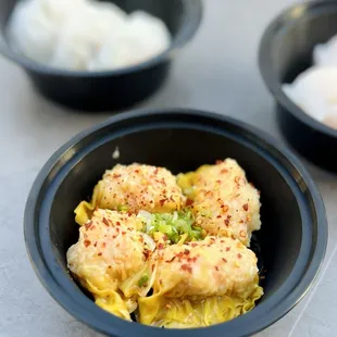Shrimp Wonton w/ Chili Oil (4)
