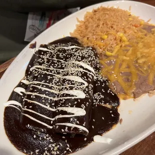 Mole Enchiladas