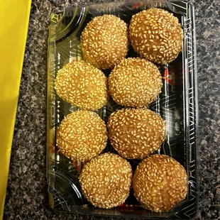 Sesame balls