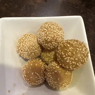 sesame ball