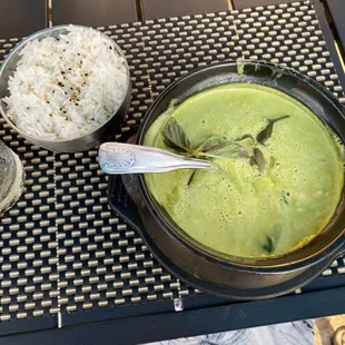 green curry with tofu