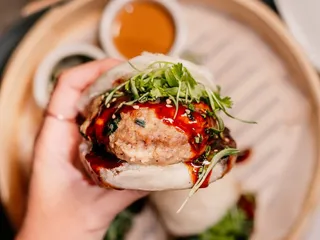 Moani Waikiki Island Bistro & Bar