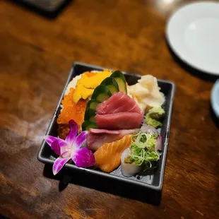 Premium Chirashi Bowl
