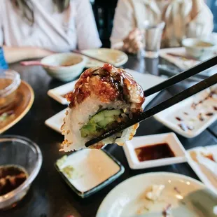 unagi and burdock roll