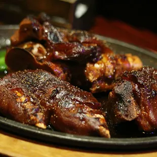 Yaki Tebichi (Stewed Pork Feet)