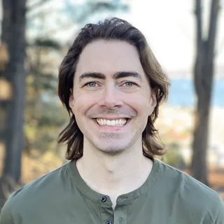 Derek R.