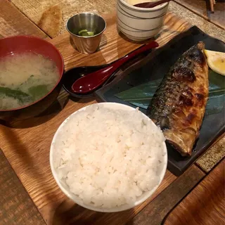 Saba Shioyaki Teishoku