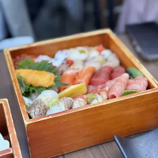 Premium Chirashi