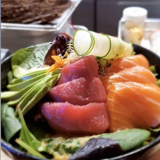 Sashimi Salad