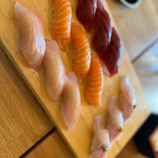 Sashimi Albacore / Bincho Maguro