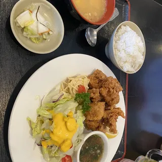 2731448. Karaage Combo