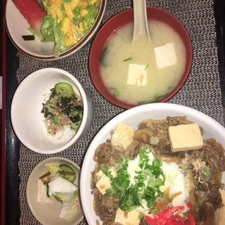 2731462. Sukiyaki Don Combo