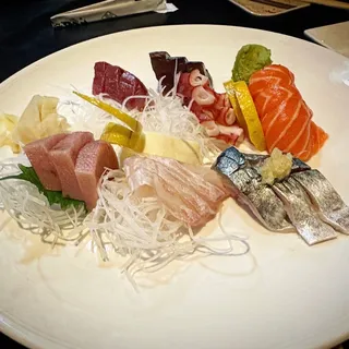 Omakase Sushi