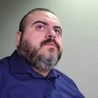 Eduardo H.
