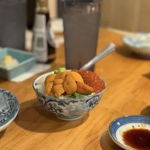 Ikura uni bowl