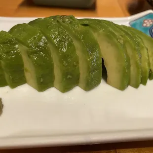 **tori Ton 's Marinated Avocado