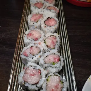 Negihama and Negitoro Cut Roll