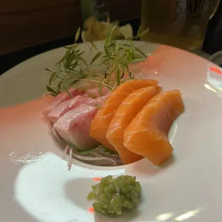 Yellowtail (Hamachi)