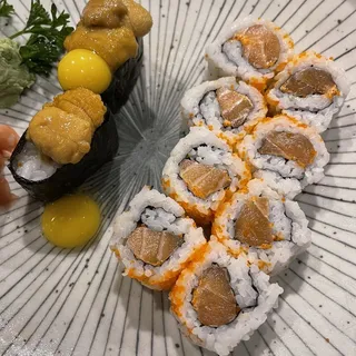 Spicy Salmon Roll