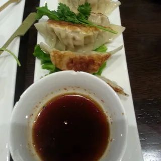 Gyoza