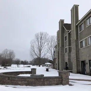 Backyard of the Izatys Lodge, good BBQ place