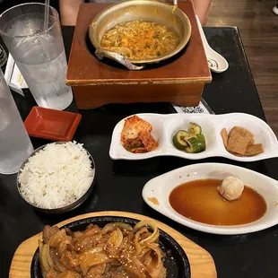 top: Ramyun bottom: Daeji Bulgogi