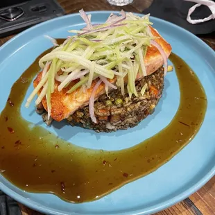 Salmon Chino Latino