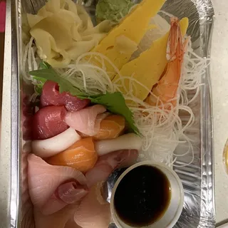 Chirashi Sushi