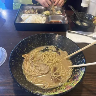 Ramen and bento box