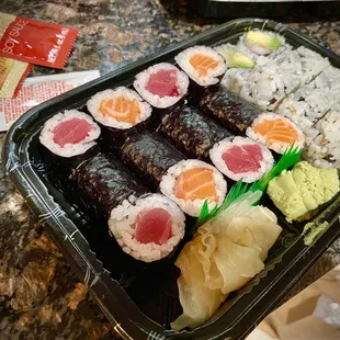 Assorted sushi