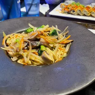 Lo-Mein