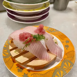 hamachi nigiri
