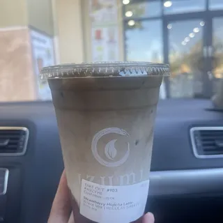 Strawberry Hojicha Latte