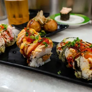 Hot Summer Roll (9pcs)