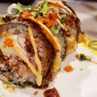 Deep fried spicy tuna roll (9pcs)