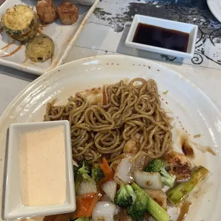 Hibachi Noodle Fried Rice